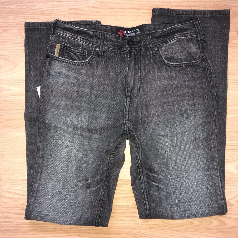 Men’s dark gray straight jeans